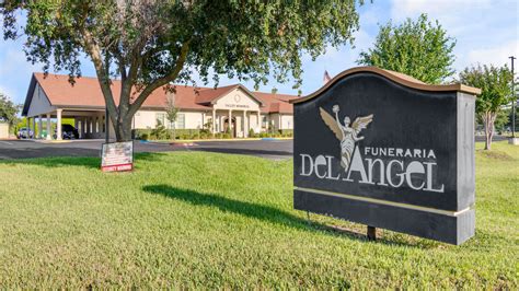 Funeraria del angel-everhart. Feb 15, 2023 · Funeraria Del Angel is a Funeral home located at 4901 Everhart Rd, Central City, Corpus Christi, Texas 78411, US. The business is listed under funeral home, … 