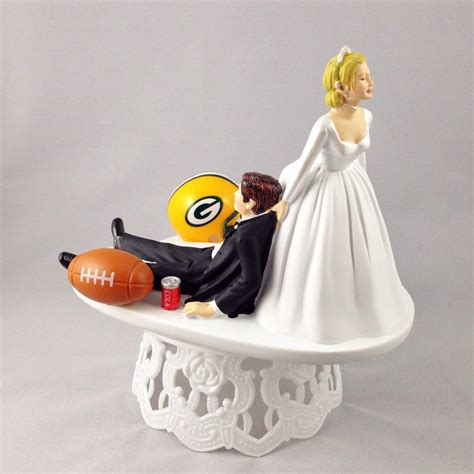 Funniest wedding cake toppers. Things To Know About Funniest wedding cake toppers. 