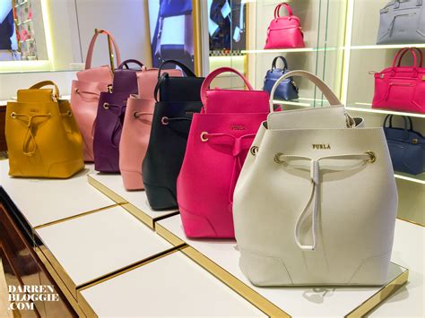 Furla. Visit the Furla Outlet Livermore San Francisco Outlet and immerse yourself in the new Furla collections. Discover all the news on bags, accessories, wallets and much more. 