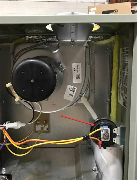 Furnace switch. Even gas furnaces use electricity to power the fan and motor. Start by shutting off your furnace’s electrical components. Look on the exterior sides of your furnace for a light switch. Flip that switch to shut down power to the furnace’s fan and motor. Some really old furnaces won’t have a switch. 