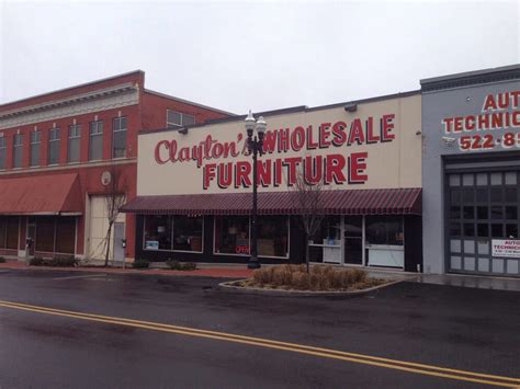 Furniture stores in knoxville tn. May 22, 2015 ... Standard thrift store smell, but not too bad. MERCHANDISE: Consistently have something that catches my eye – a pretty large furniture area. They ... 