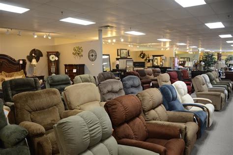 Woodcrafter's Furniture Galleries is a furniture store 