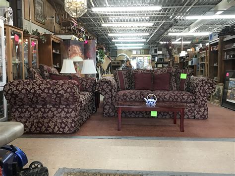 Furniture thrift near me. Fine furniture and home accessories. Find new and consignment furniture you'll adore at very comfortable prices. Shop our fantastic selection of home furnishings and accents for your living room, dining room, office, bedroom...every room! We specialize in both New and Pre-Owned quality furnishings? We receive new items all the time - literally ... 