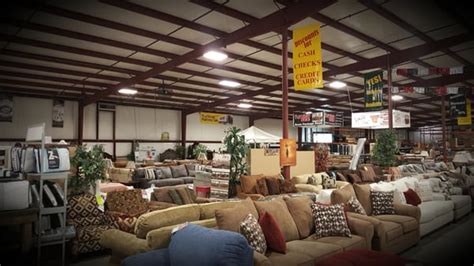 Furniture World Discount Warehouse, Jackson, Tennessee. 126,6