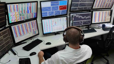 The Trading Pit was founded in 2022 and is based in Liechtenstein. Despite being a new company, it is quickly becoming one of the more popular futures trading prop firms. In addition to futures, you can trade forex, metals, energies, shares, EFT and bonds. The types of accounts you have access to depends on how well you do in the challenge.. 