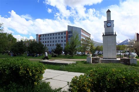 GİRİŞ Atatürk Üniversitesi.