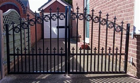 G.B Wrought iron gates & railings - Steel Fabricator