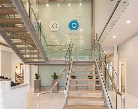 G2o spa & salon. G2O Spa and Salon. Best of Boston winner, 2019, 2023. G2O is Boston’s largest day spa resort, and its extensive massage program makes it clear why it’s so popular. Customers can enjoy 60 or 90 ... 