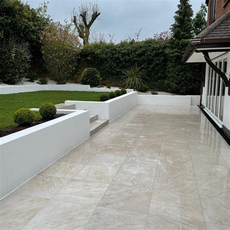 GAJA (600x600) - Outdoor Porcelain Paving - Cheshire Sandstone