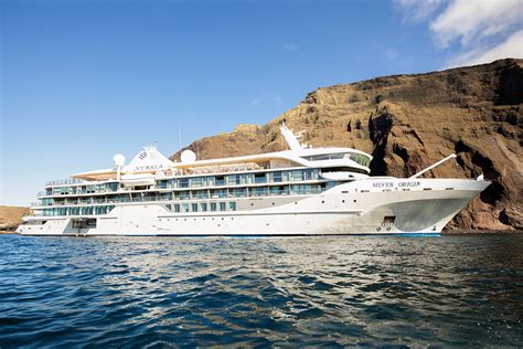 Galapagos Cruise & Peru’s Land by Intrepid Travel - 4,937... - muktibox.com