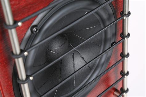 GamuT RS3 standmount loudspeaker - The Absolute Sound - balustradellc