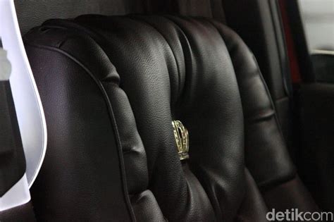 Ganti Interior Pakai Kulit Asli atau Kulit Sintetis - balustradellc