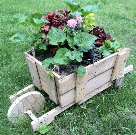 Garden Cart From Reclaimed Wood - Instructables - balustradellc