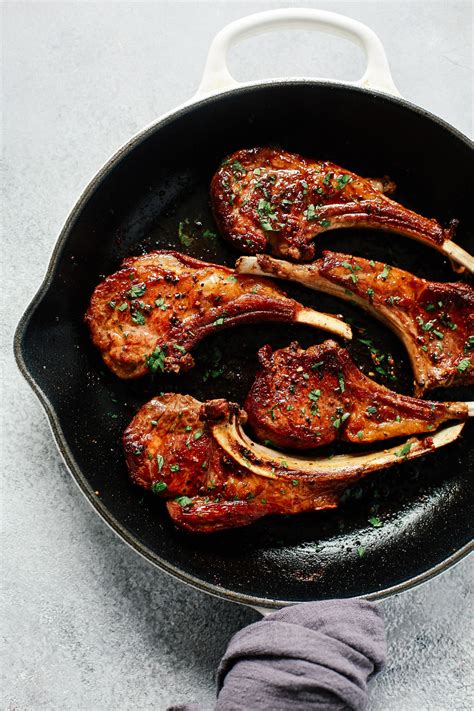 Garlic Butter Lamb Chops Recipe - Primavera Kitchen - balustradellc