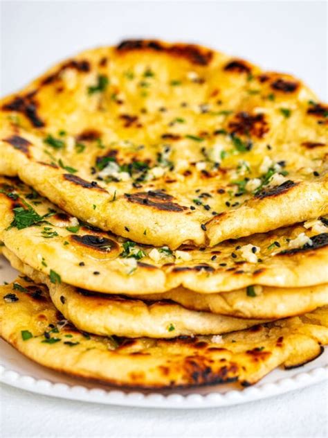 Garlic Naan (Fluffy, Chewy and Foolproof!) - Supergolden Bakes - balustradellc