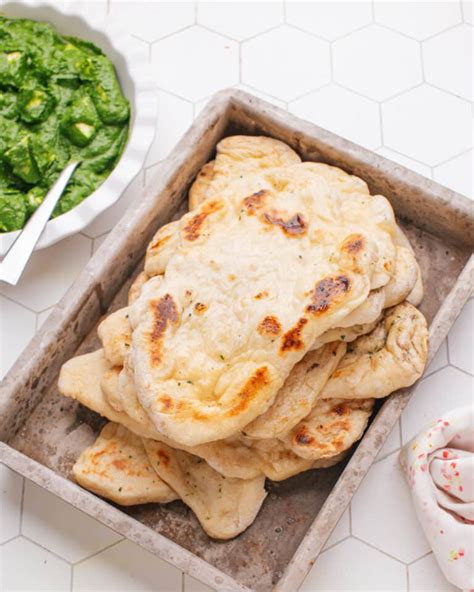 Garlic Naan (IMPOSSIBLY Soft + Stretchy!) - Foodess - balustradellc