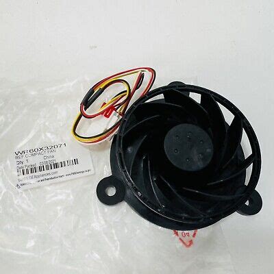 GE Refrigertaor Evaporator Fan Motor WR60X32071 (Lot #107)