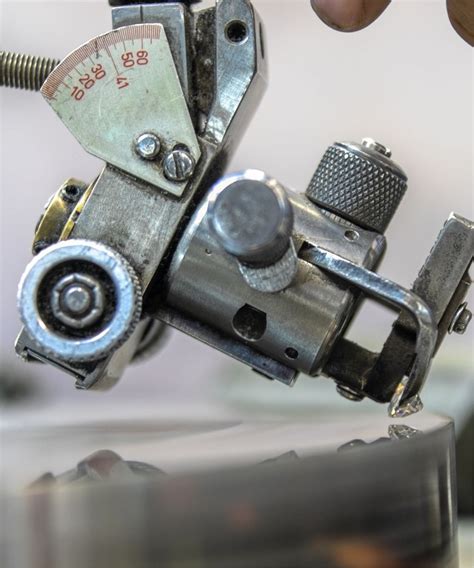 Gemstone Cutting and Polishing | Nelson Jewellery Arts - balustradellc