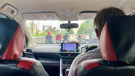 Getting Around Java By Car With Daytrip - balustradellc