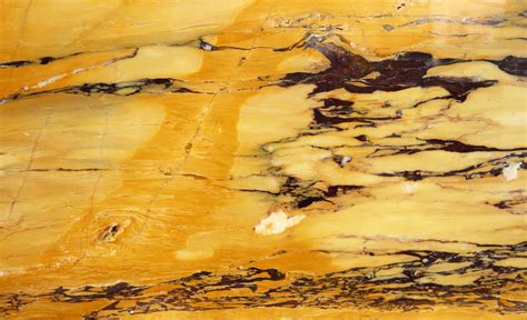 Giallo - muktibox.com