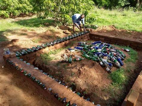 Glass Bottle Earth Brick for Structural Wall - raincitystudios.com