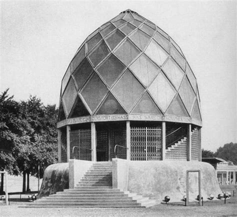 Glass Pavilion at the exhibition of Werbund - balustradellc