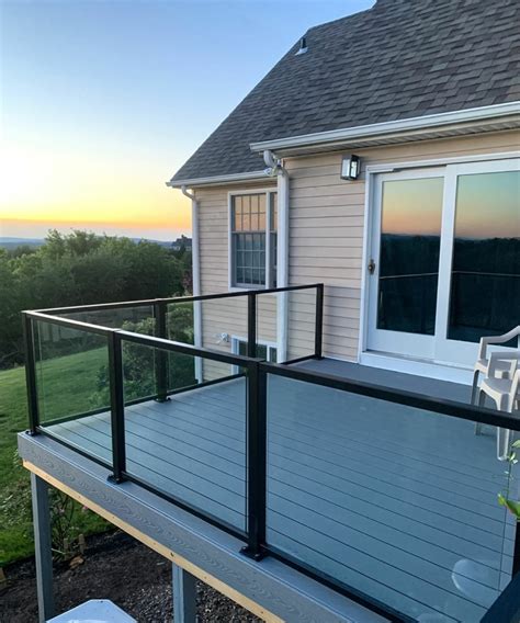 Glass Railing for Decks | Glass Railing Systems - balustradellc