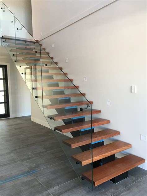 Glass staircase | Rintal - Aira Glass - balustradellc