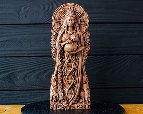 Goddess Carving - Etsy - muktibox.com