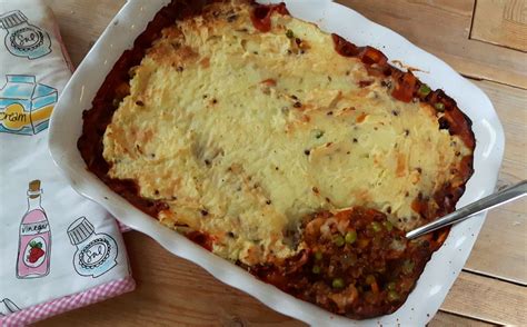 Good Old Shepherd's Pie recipe | Delia Smith - balustradellc