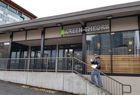 GREEN THEORY 12827 SE 40TH PL BELLEVUE , WA Rezzn - Feel