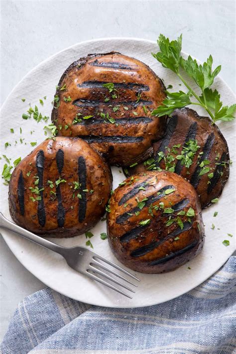 Grilled Portobello Mushrooms On The Weber Gas Grill - balustradellc
