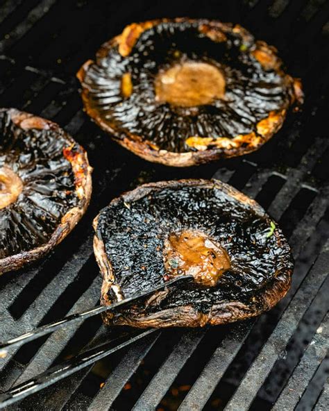 Grilling Portobello Mushrooms: A Guide To Perfectly Cooked Delights - balustradellc