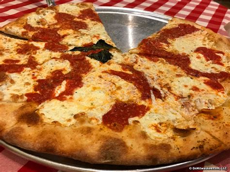 GRIMALDI’S PIZZERIA - 288 Photos & 261 Reviews