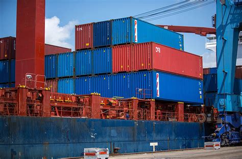 GSL shipping line container tracking and reference