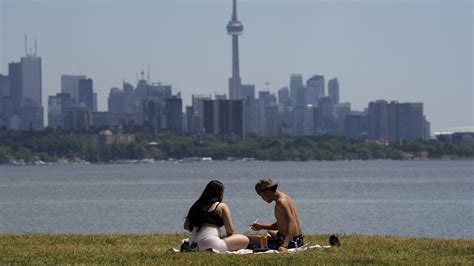 GTA bracing for another steamy day. Extreme heat won’t relent for days