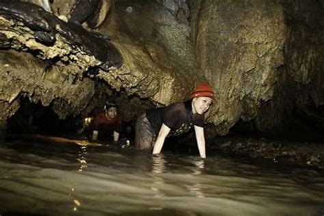 Gua Gelap - Wikipedia Bahasa Melayu, ensiklopedia bebas - muktibox.com