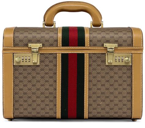 Gucci Vanity Case - 7 For Sale on 1stDibs | vintage gucci vanity case ... - muktibox.com