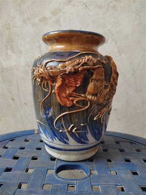 Guci keramik motif naga - balustradellc