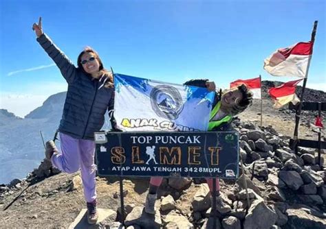 Guide Slamet Permadi: 7 Rahasia Terkuak di Balik Pendakian Gunung ... - balustradellc