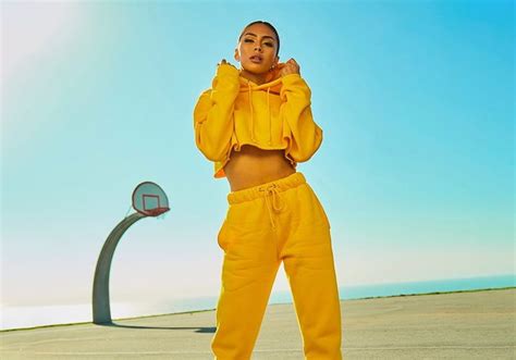 Guide to Fashion Photography (+ 8 INSIDER Tips!) - balustradellc