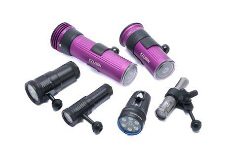 Guide to LED Dive Lights for Underwater Photography - raincitystudios.com