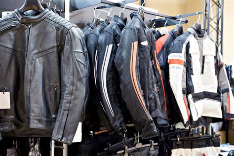 Guide to Motorcycle Riding Jackets for Safety & Comfort - balustradellc