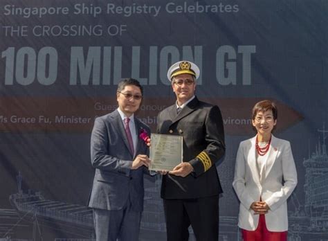 GUIDE TO THE REGISTRATION OF SHIPS IN SINGAPORE - balustradellc