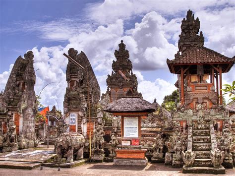 Guide to Visiting Indonesia’s Most Famous Temples - balustradellc
