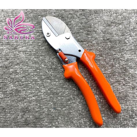 Gunting Untuk Wiwel Batang Buah Naga - balustradellc