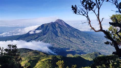 GUNUNG MERBABU - Gunung Bagging - wintechmobiles.com