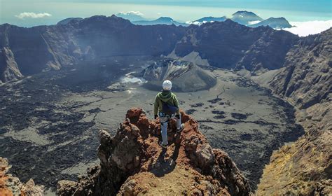 Gunung Raung: Menggapai Puncak Sejati - Jalan Pendaki - balustradellc