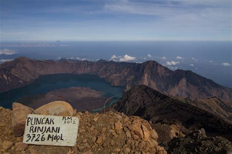 Gunung Rinjani Indonesia 3726 MDPL - wintechmobiles.com