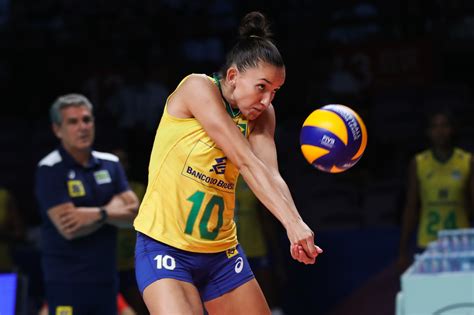 May 13, 2021 · The last piece of Brazil’s 2021 FIVB Volleyball Nations League roster was added earlier this week when star outside hitter Gabriela ‘Gabi’ Guimaraes joined the group of players that are working under the guidance of three-time Olympic champion coach Jose Roberto Guimaraes in Saquarema. 